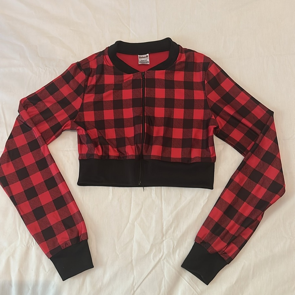 Plaid Red and Black Long Sleeve Crop Top